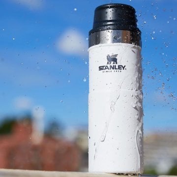Stanley Klasik Trigger-Action Seyahat Bardağı 0.47 Lt 0,47 LT - Beyaz