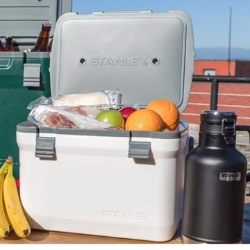 Stanley Adventure Taşınabilir Soğutucu Kamp Buzluğu 15 LT 15 LT - Beyaz