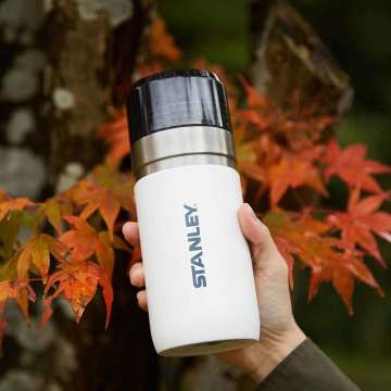 Stanley Vakumlu Go Paslanmaz Çelik Su Termosu 0.47 LT 0,47 LT - Beyaz
