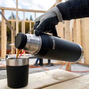 Stanley Master Vakumlu Termos 1.3 Lt 1,3 LT - Siyah