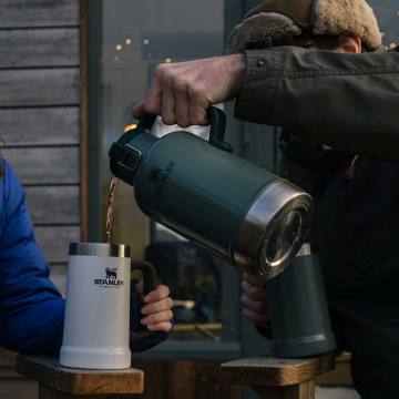 Stanley Klasik Vakumlu Termos 1.9 Lt 1,9 LT - Yeşil
