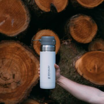 Stanley The Quick Flip Paslanmaz Çelik Termos 1.06 LT Beyaz