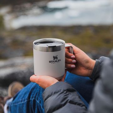 Stanley Klasik Paslanmaz Çelik Termos Bardak 0,35 LT Koyu Beyaz